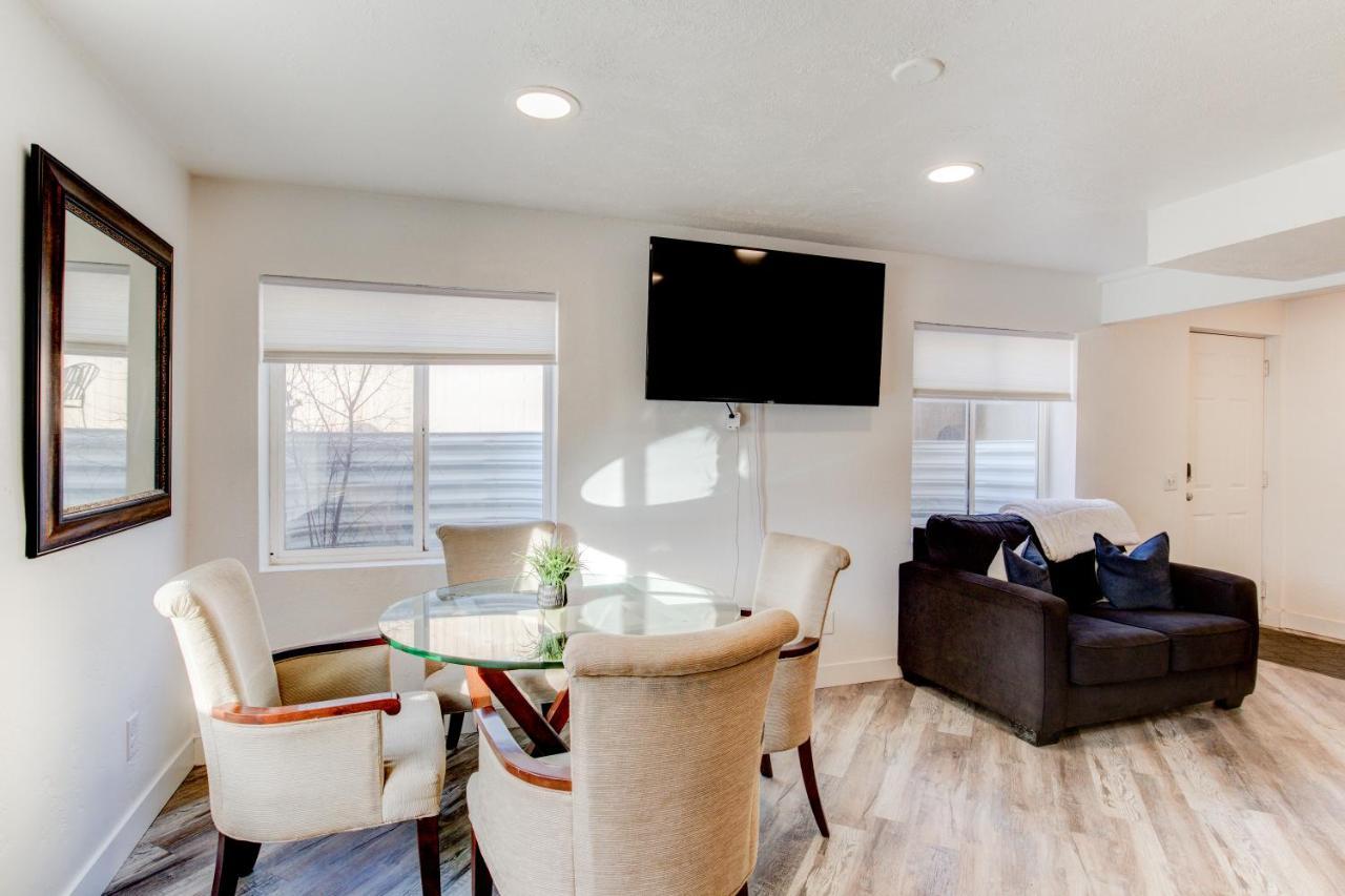 Modern Private Whole Unit 4 Bedroom Guest Suite King Bed Salt Lake City Exterior foto