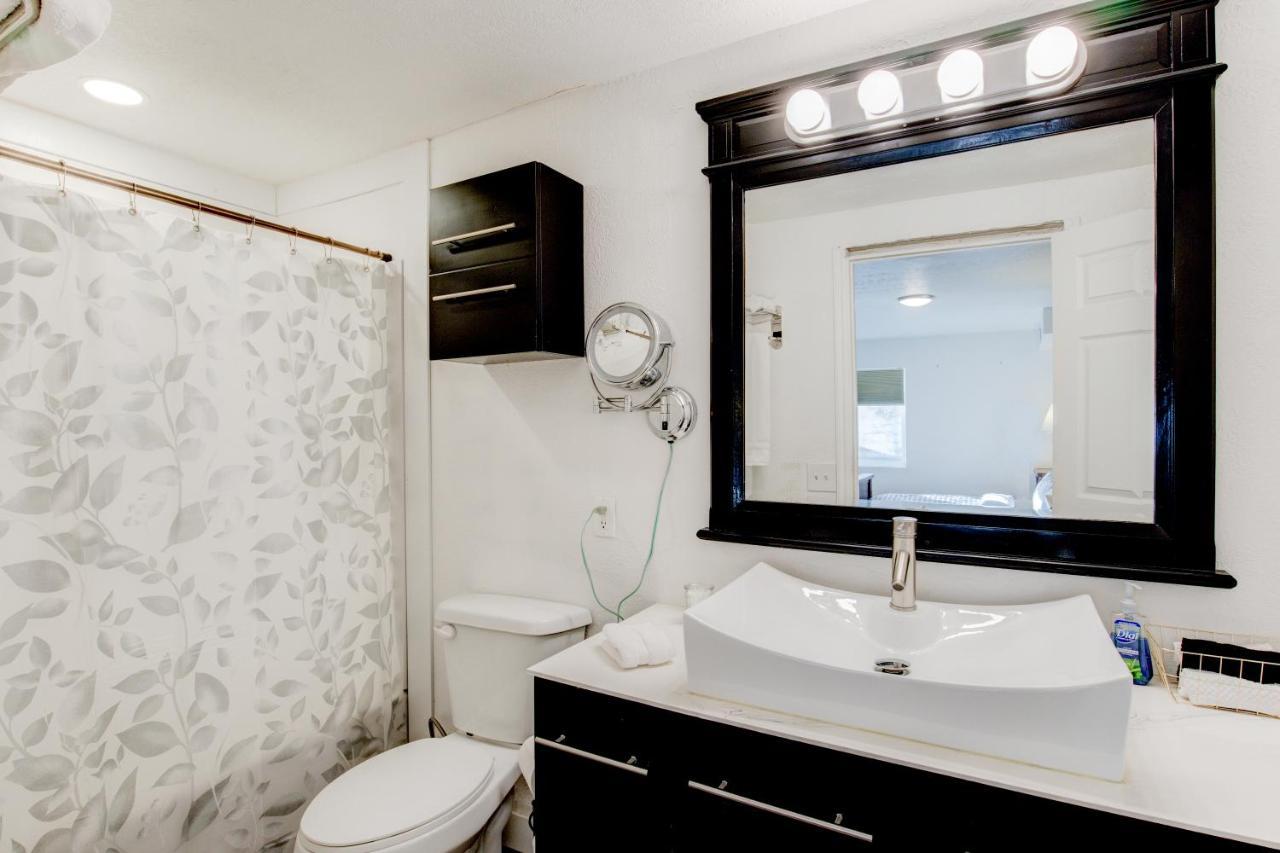 Modern Private Whole Unit 4 Bedroom Guest Suite King Bed Salt Lake City Exterior foto