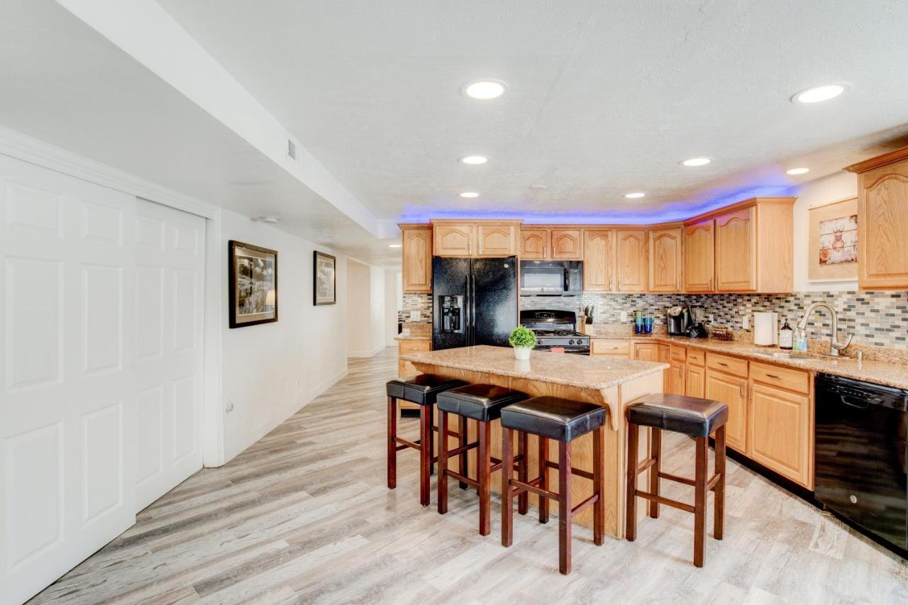 Modern Private Whole Unit 4 Bedroom Guest Suite King Bed Salt Lake City Exterior foto